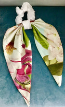 Bohemian Hydrangea Travel Tote