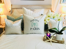 Jardins De Paris Pillow Case